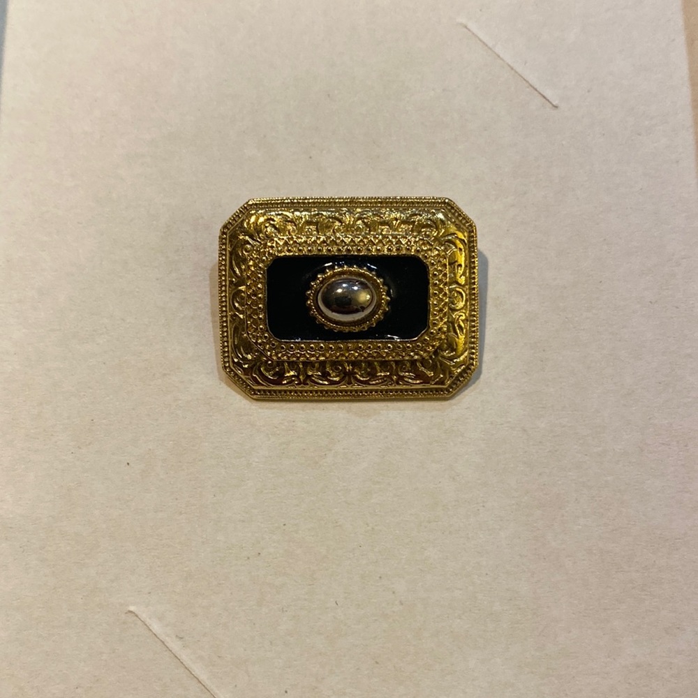 New - Necklace with pin
